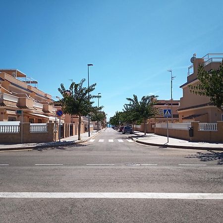 Torre De La Horadada - Modern And Comfortable 2 Bedroom Apartment Close To The Beach Torre de la Horadada エクステリア 写真